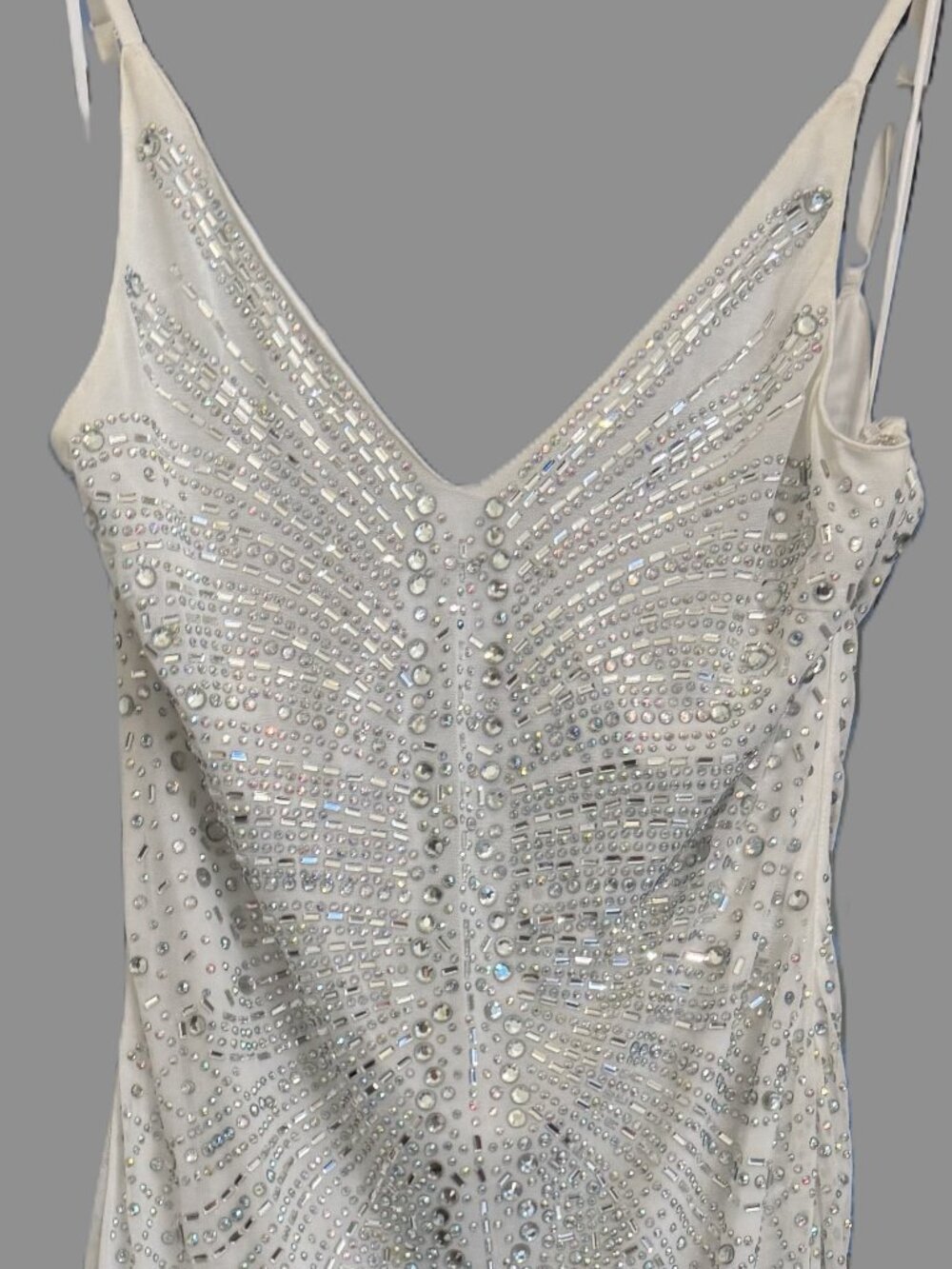 Valiant Paris White Cocktail Dress with Iridescent Beading (L but fits like M)